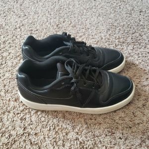 Nike ebernon low sneakers